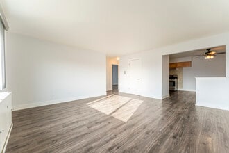 1003 Argyle St in Bensenville, IL - Foto de edificio - Building Photo