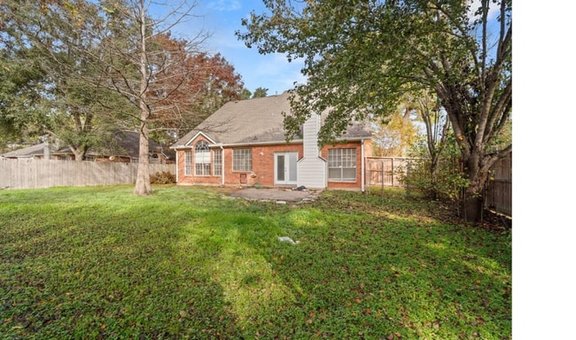 16003 Pebbleglen Dr in Houston, TX - Building Photo - Building Photo