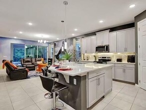 1919 Tropical Palms Cir in Kissimmee, FL - Building Photo - Building Photo