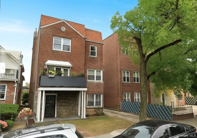 property at 63-97-97 Alderton St