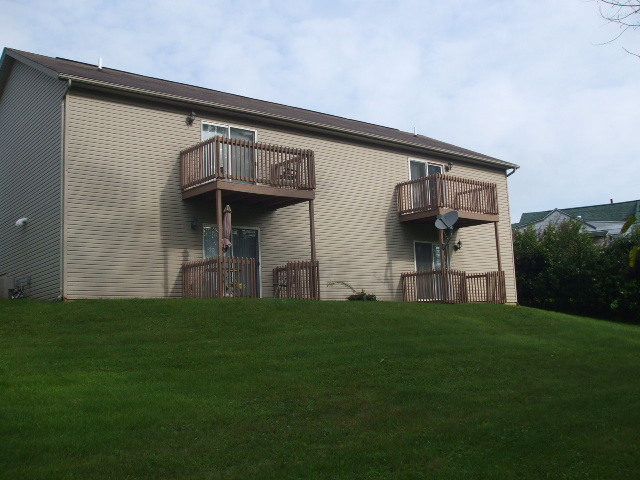 5 N Montague Ave, Unit 5 D in Zanesville, OH - Building Photo - Building Photo