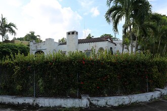 2200 Florida Ave in West Palm Beach, FL - Foto de edificio - Building Photo