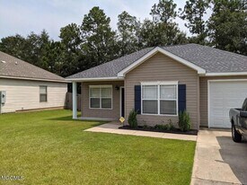 18511 Devin Ct in Gulfport, MS - Building Photo