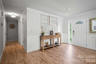 108 Surfside Rd in Mooresville, NC - Building Photo - Building Photo