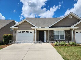 107 Shalom Dr in Simpsonville, SC - Building Photo