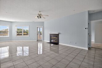 1044 Porte Harbour Arch in Hampton, VA - Building Photo - Building Photo
