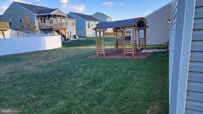 125 Ceritos Trl in Martinsburg, WV - Building Photo - Building Photo