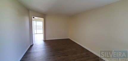 1138 E Donovan Rd in Santa Maria, CA - Building Photo - Building Photo