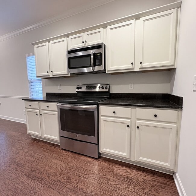 105 Velena St in Franklin, TN - Building Photo - Building Photo