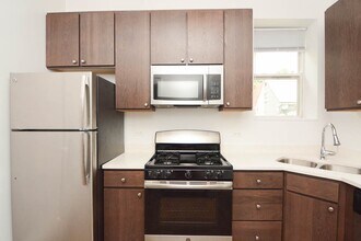2814 N Troy St in Chicago, IL - Building Photo - Building Photo
