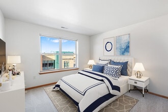 Six Points Apartments in West Allis, WI - Building Photo - Building Photo