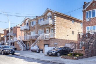 159 Bay 32nd St in Brooklyn, NY - Building Photo - Building Photo