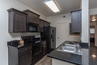 Legacy at 50th Street Apartments in Boise, ID - Foto de edificio - Interior Photo