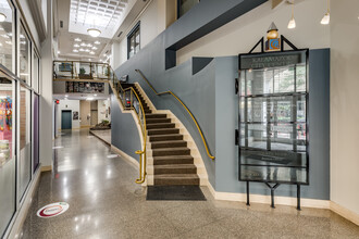 Lofts at Kalamazoo City Centre in Kalamazoo, MI - Building Photo - Lobby