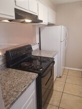 4374 Stumberg Ln in Baton Rouge, LA - Building Photo - Building Photo