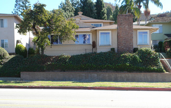 1566 N Verdugo Rd in Glendale, CA - Building Photo - Building Photo