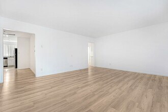 519 Idaho Ave, Unit 6 in Santa Monica, CA - Building Photo - Building Photo