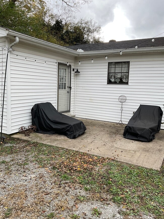 212 Washington St W in Fayetteville, TN - Building Photo - Building Photo