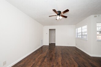 5375 Little John Ln in Katy, TX - Building Photo - Building Photo