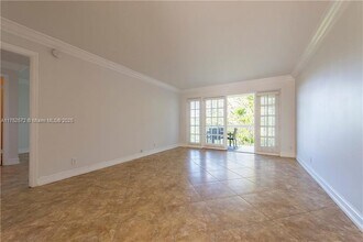 2420 SE 17th St in Fort Lauderdale, FL - Building Photo - Building Photo