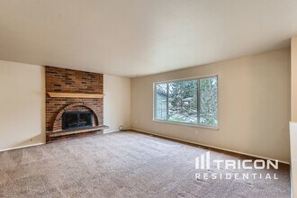 24929 132nd Pl SE in Kent, WA - Building Photo - Building Photo