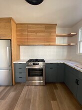 2452 Palm Dr, Unit 1 in Hermosa Beach, CA - Foto de edificio - Building Photo