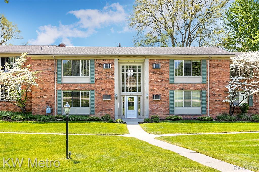 436 Romeo Rd in Rochester, MI - Building Photo