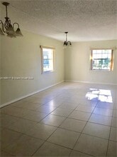 704 SE 2nd Ave in Deerfield Beach, FL - Building Photo - Building Photo