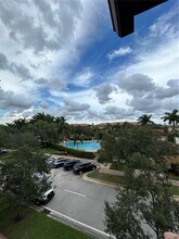 968 SW 147th Ave in Pembroke Pines, FL - Building Photo - Building Photo