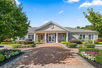 Atlantic Heights in Barnegat, NJ - Foto de edificio - Building Photo