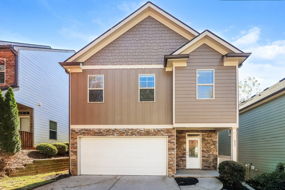 522 Broughton Dr in Canton, GA - Building Photo