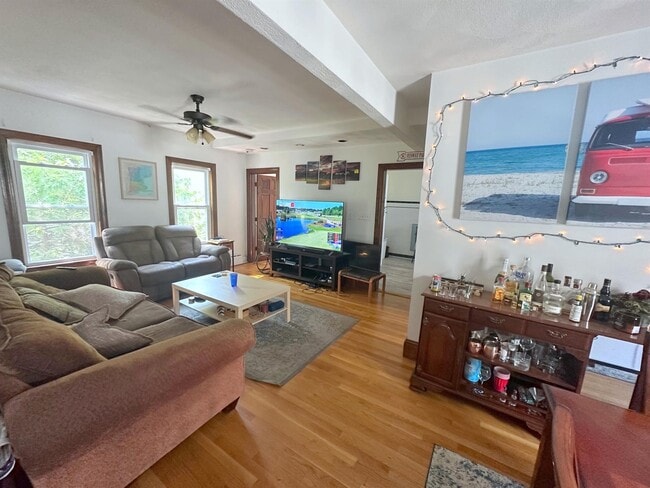 1230 Broadway, Unit 3
