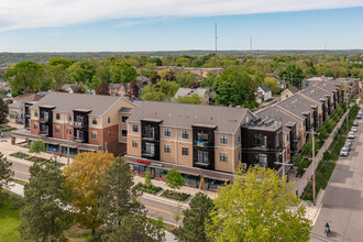 The Gateway at Belknap in Grand Rapids, MI - Building Photo - Building Photo