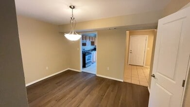 507 NW 39th Rd in Gainesville, FL - Building Photo - Building Photo