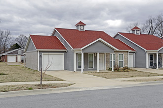 The Patio Homes of Persimmon in Rogers, AR - Building Photo - Building Photo