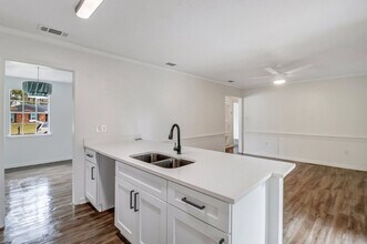 29 Beaver Run Dr in Savannah, GA - Building Photo - Building Photo