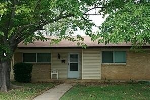 2417 Coulee St in Irving, TX - Building Photo