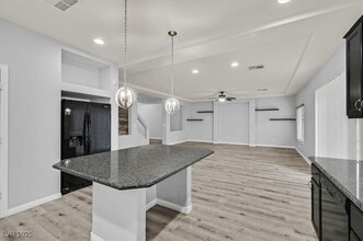 10031 Alden Creek St in Las Vegas, NV - Building Photo - Building Photo