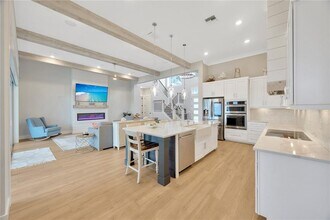 615 Mirabay Blvd in Apollo Beach, FL - Building Photo - Building Photo