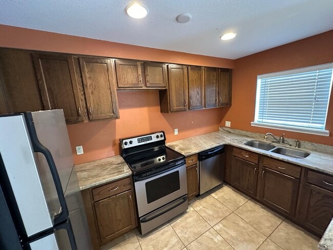 408 E Virginia St, Unit 204