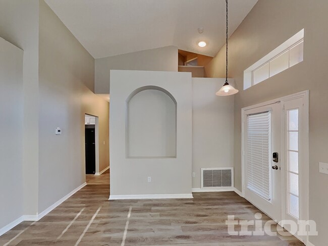 5421 Dahlia Reserve Dr in Kissimmee, FL - Foto de edificio - Building Photo