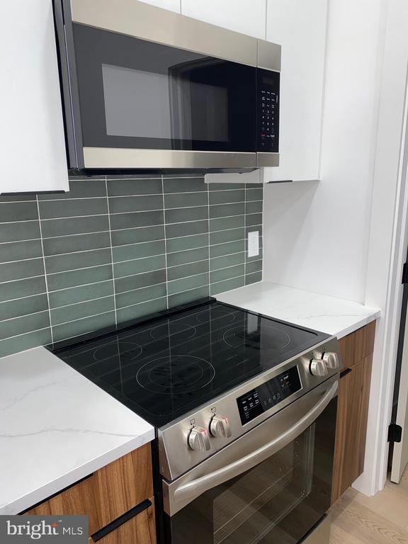 1335 Colwyn St in Philadelphia, PA - Building Photo - Building Photo