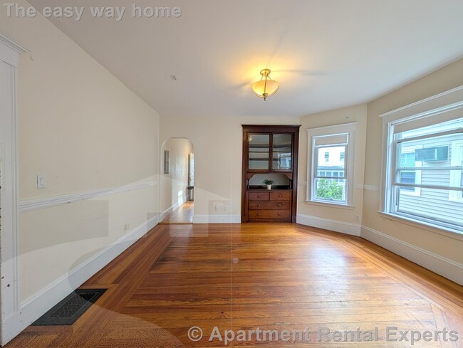 41 Ossipee Rd in Somerville, MA - Building Photo - Building Photo