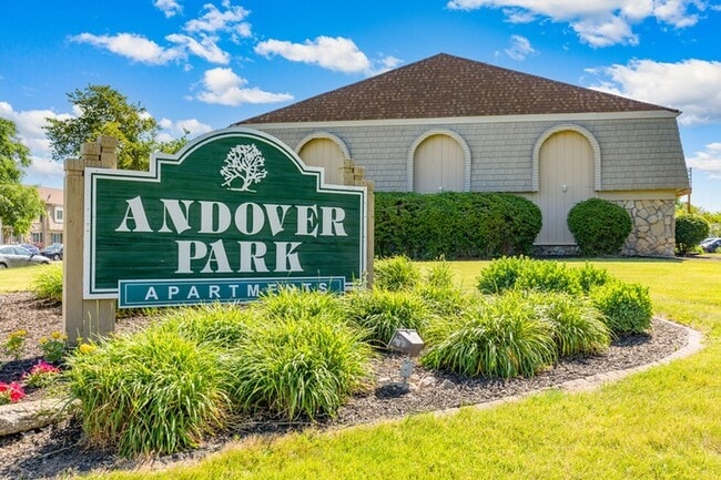 Andover Park in Valparaiso, IN - Foto de edificio - Building Photo