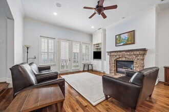 2128 Harold St in Houston, TX - Building Photo - Building Photo