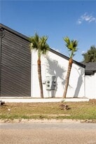23 Highland Park Ave in Mission, TX - Building Photo