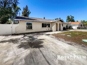 18660 Miami Blvd in Ft. Myers, FL - Building Photo - Building Photo
