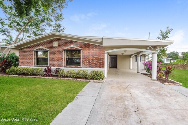 472 Linda Ln in Melbourne, FL - Building Photo - Building Photo