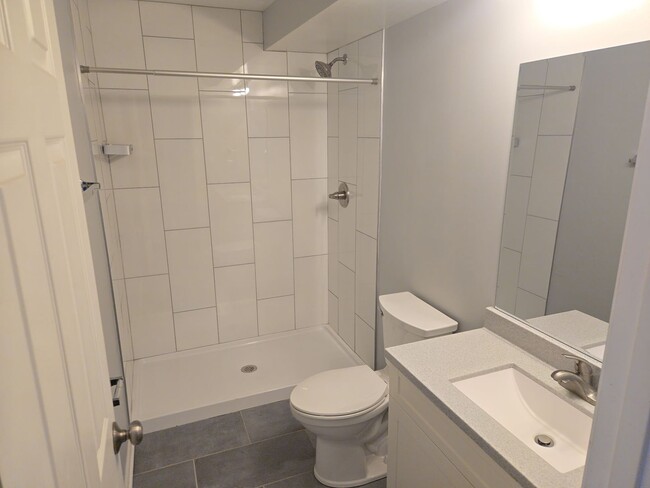 property at 38 W 65th St