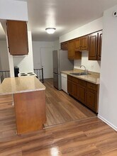 1426 Hazelwood Ln in Port Huron, MI - Building Photo - Building Photo